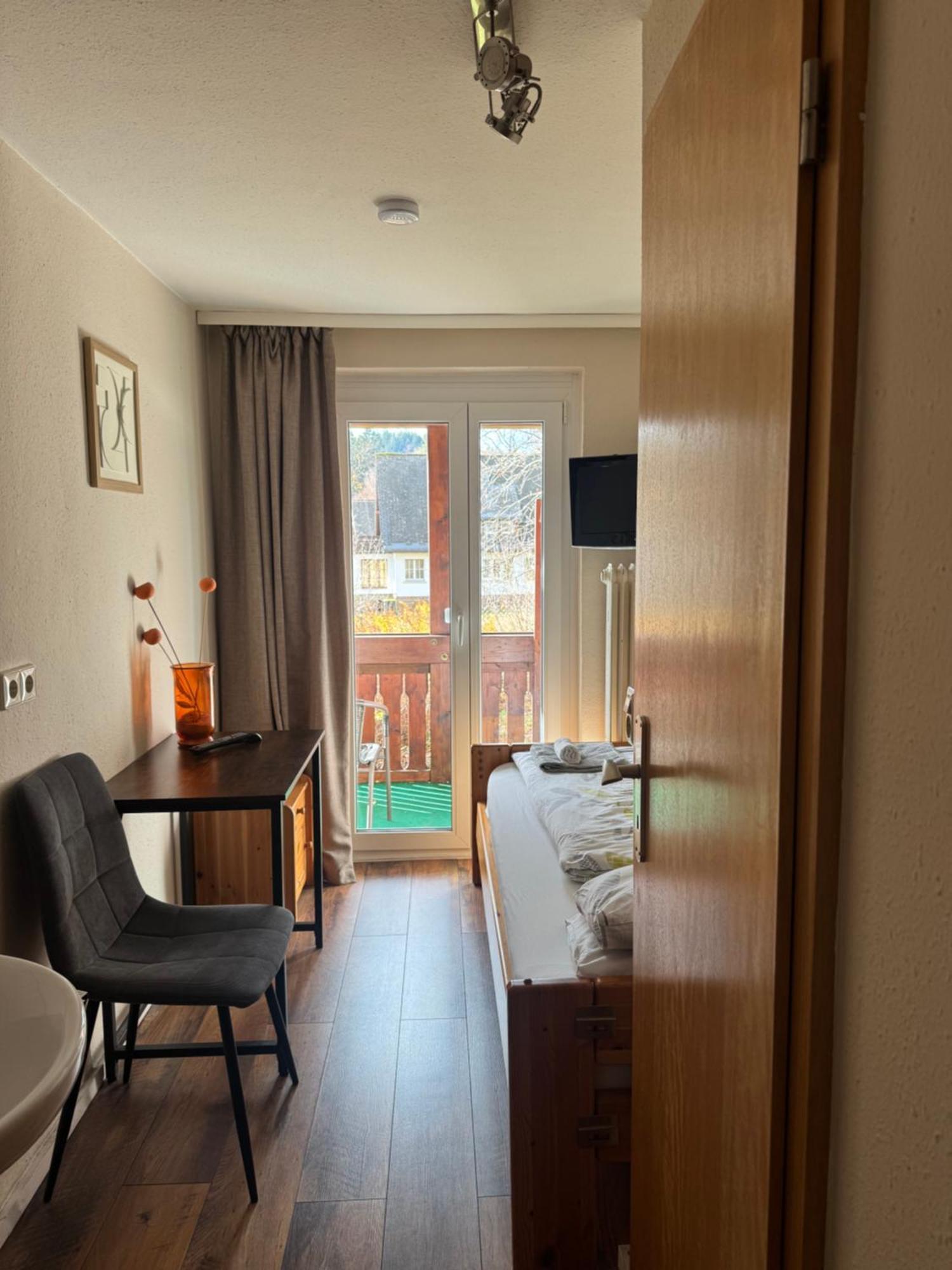 Chambre Simple avec Balcon